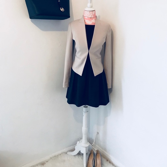 H&M Jackets & Blazers - New H&M blazer 6
